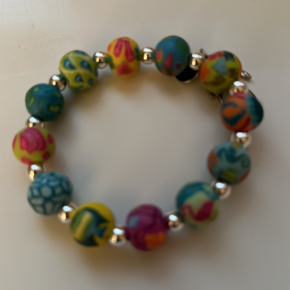 Fun multi colored stretch bracelet